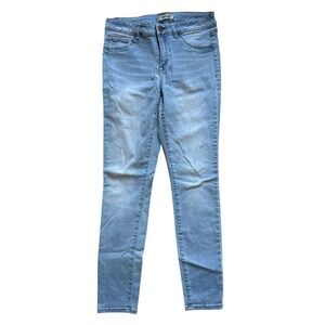 Womens Charlotte Russe Refuge Light Rinse Mid Rise Skinny Jeans - Sz 8